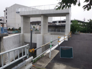 久田良木川排水機場水門躯体工事(交替制)-2