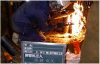 鋼管の溶接状況